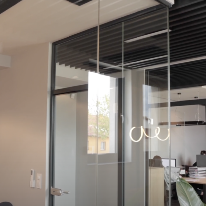 wewnętrzna ślusarka aluminiowa